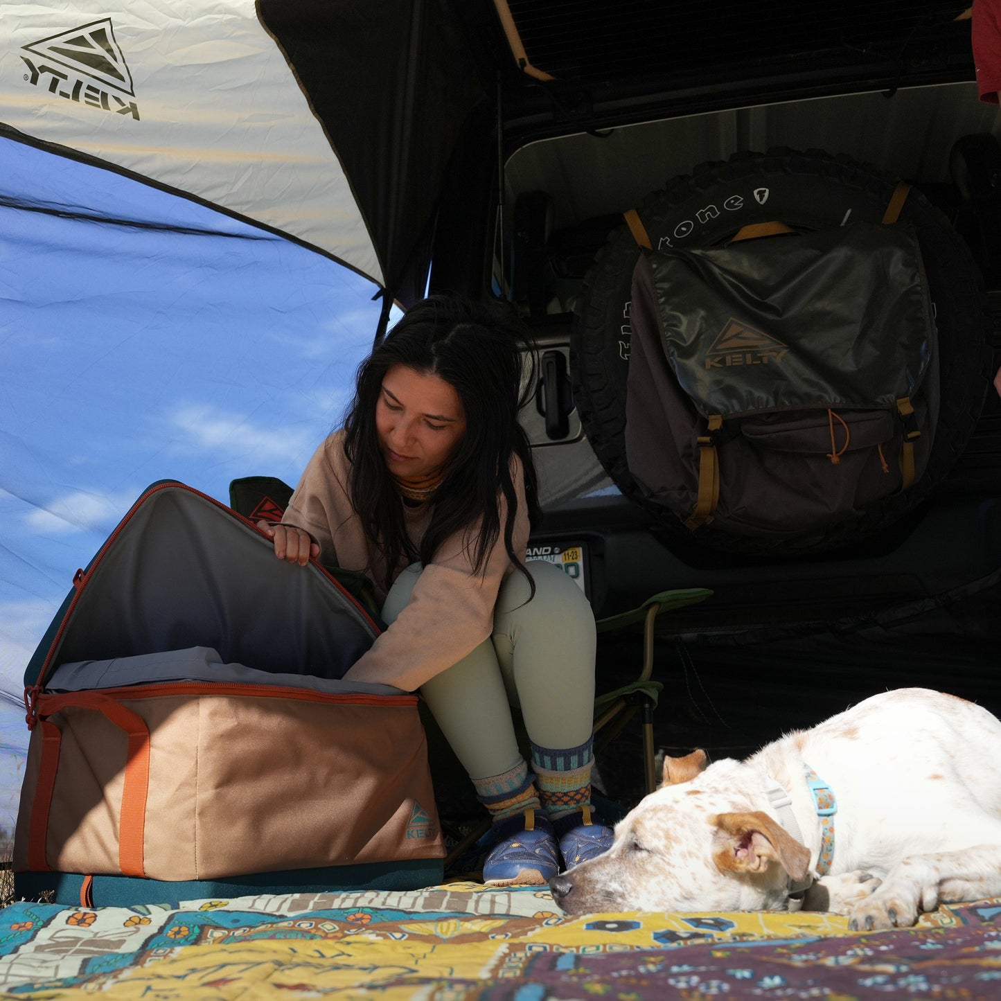 KELTY Folding Cooler 48 Can