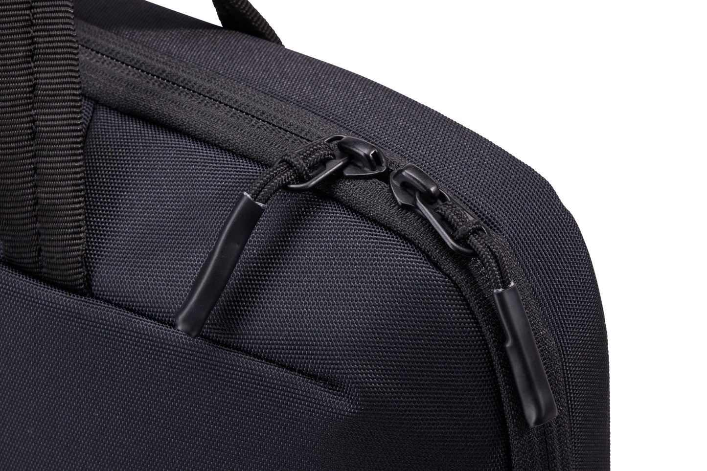 THULE Subterra Macbook Attach� 14"