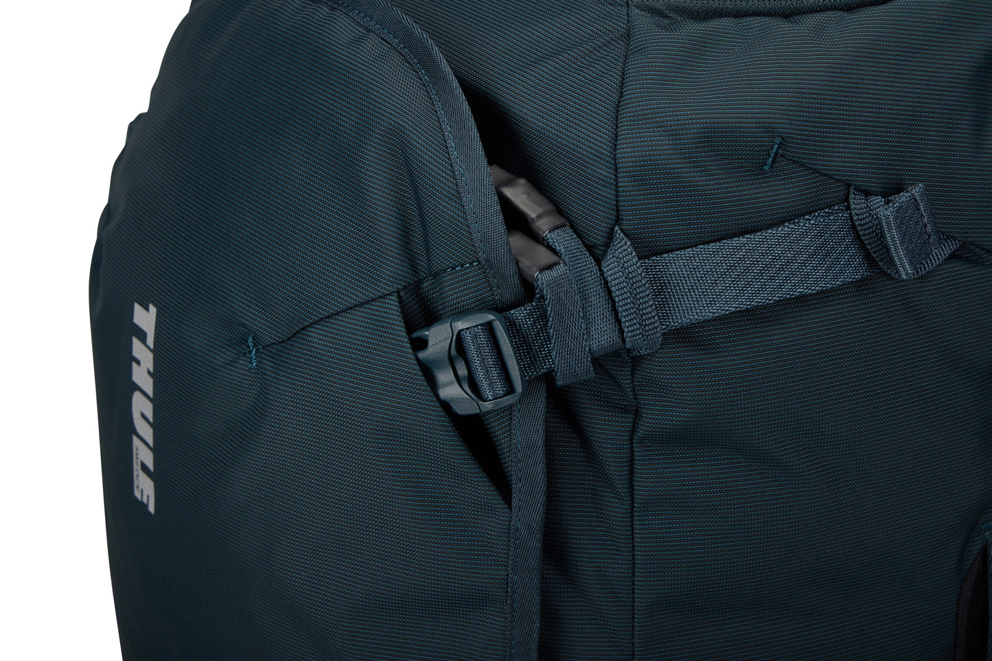 THULE Landmark 60L Darkest Blue