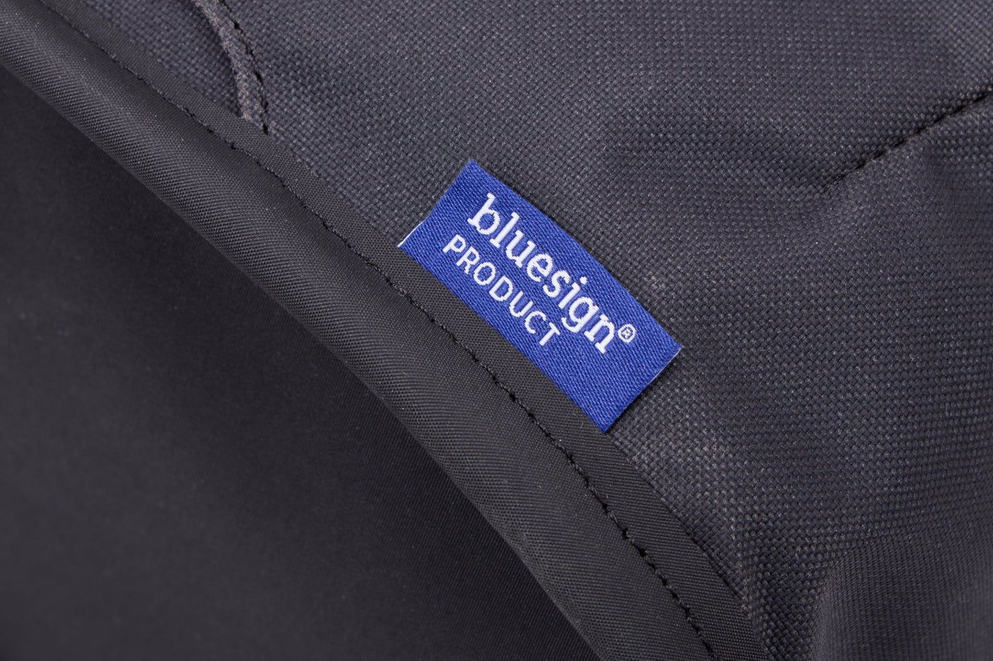 Thule Aion Tote Bag - Black - MW Direct