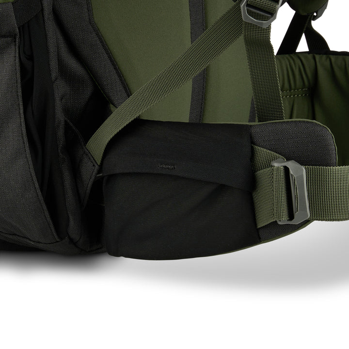 KELTY Redwing Traveler 40L Backpack - Black
