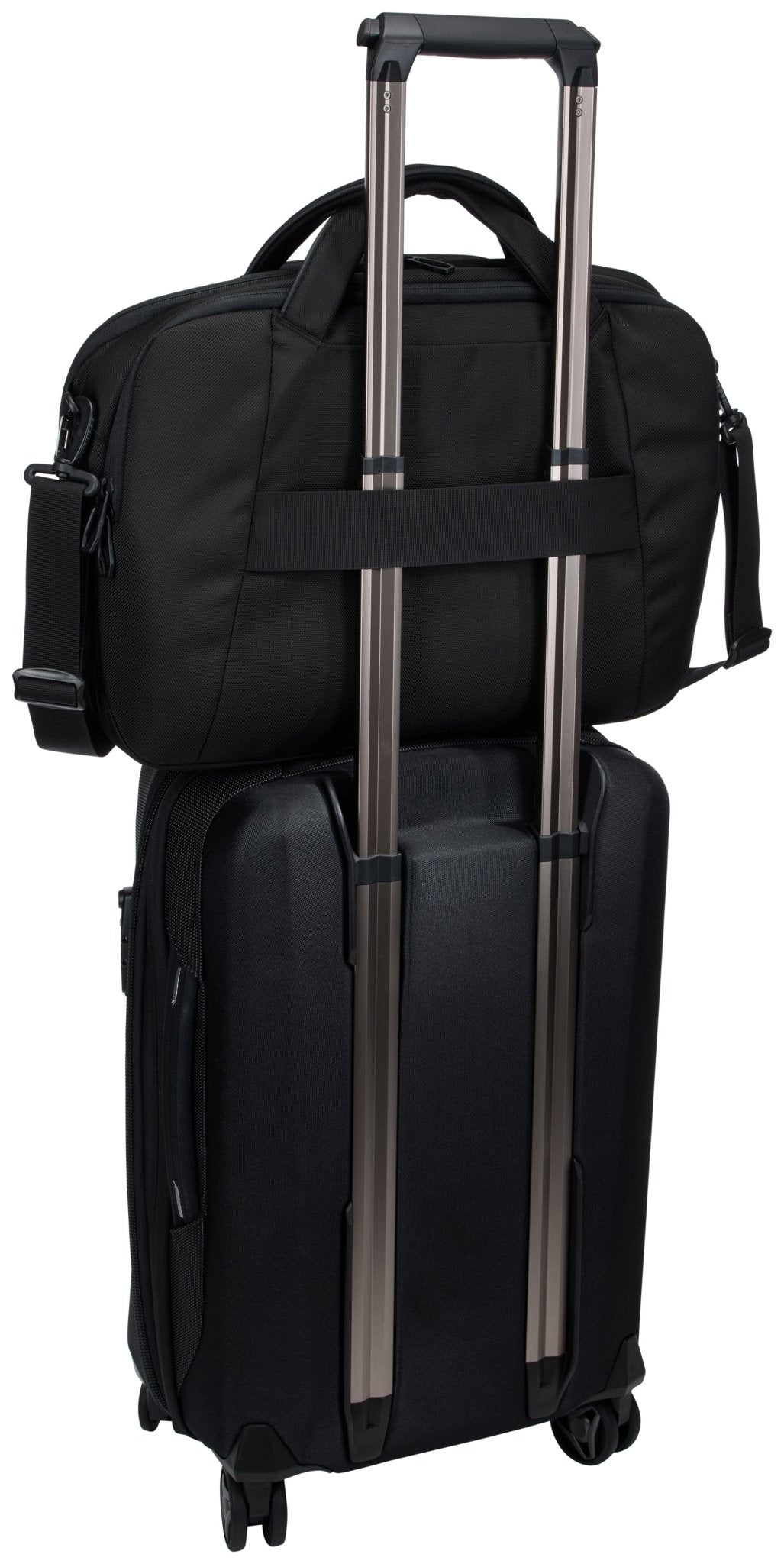 THULE Accent Briefcase 17L - MW Direct
