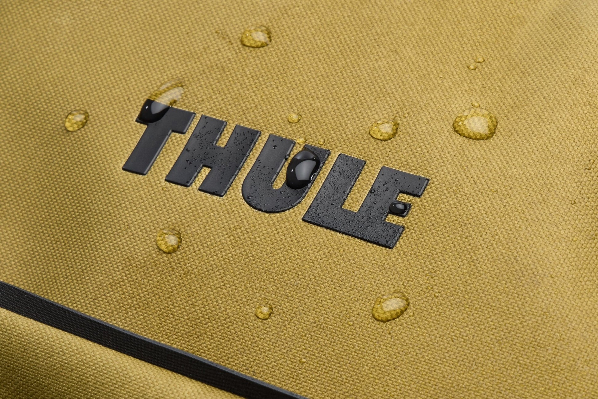 THULE Aion Carry On Spinner - MW Direct