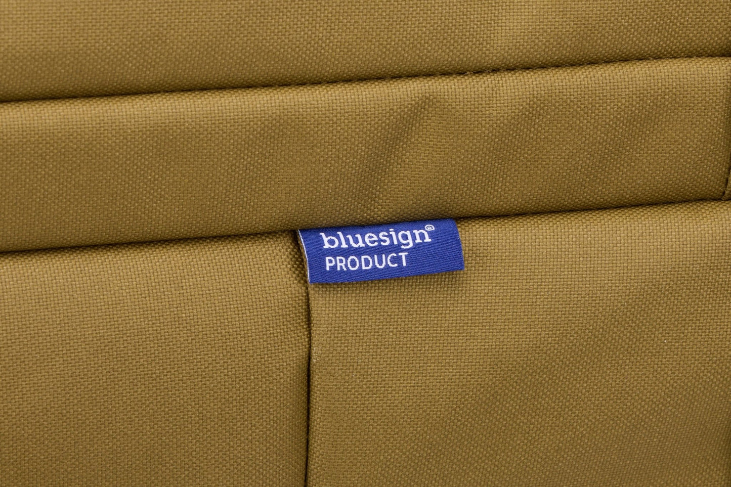 Thule Aion Wheeled Duffel 70cm - Nutria - MW Direct