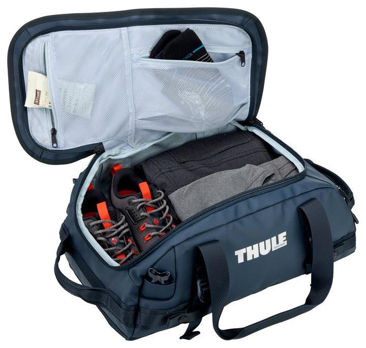 THULE Chasm 30L Duffel - Darkest Blue - MW Direct