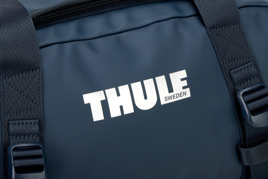 THULE Chasm 30L Duffel - Darkest Blue - MW Direct