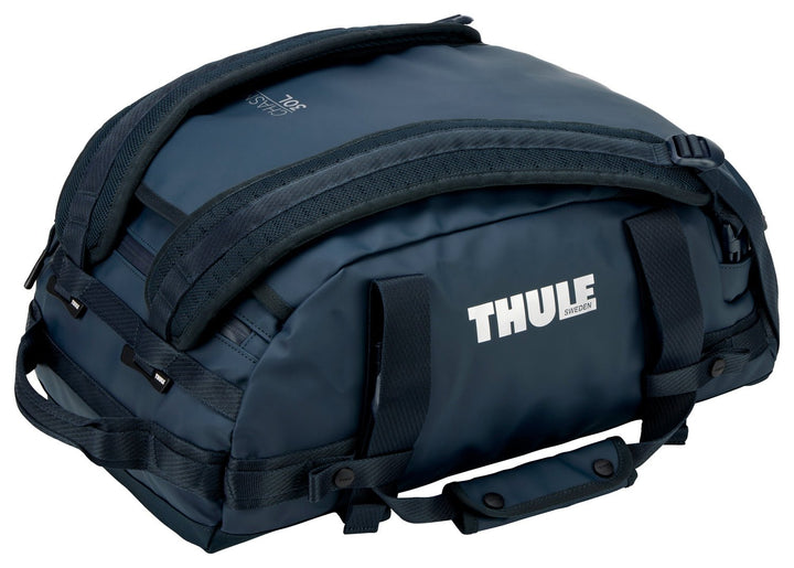 THULE Chasm 30L Duffel - Darkest Blue - MW Direct