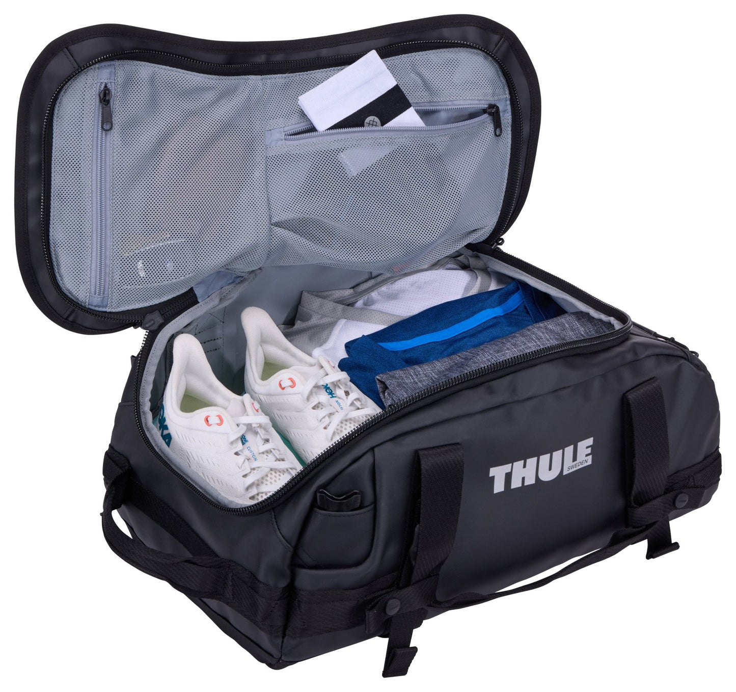 Thule Chasm 30L Duffle Bag Black - MW Direct