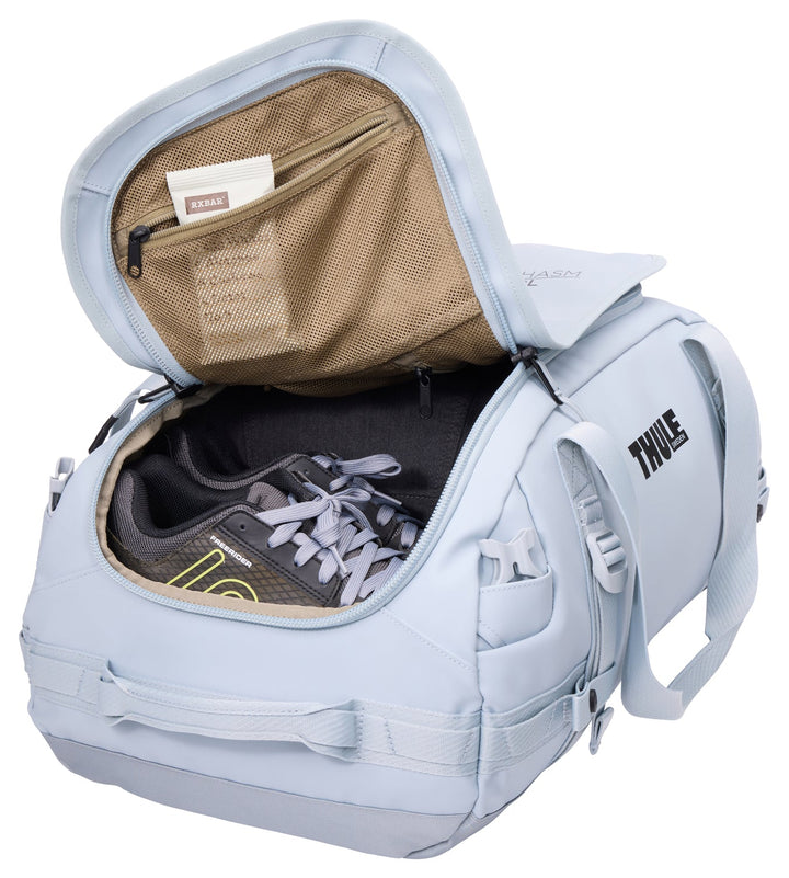 THULE Chasm 40L Duffel - Soft Blue - MW Direct