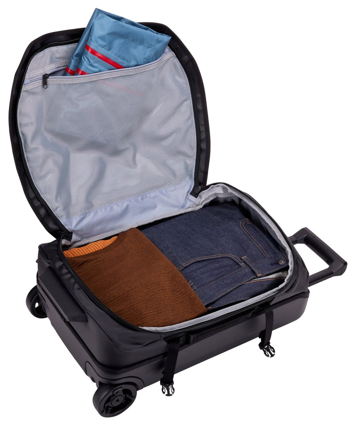THULE Chasm 40L Wheeled Carry - On Duffel - MW Direct