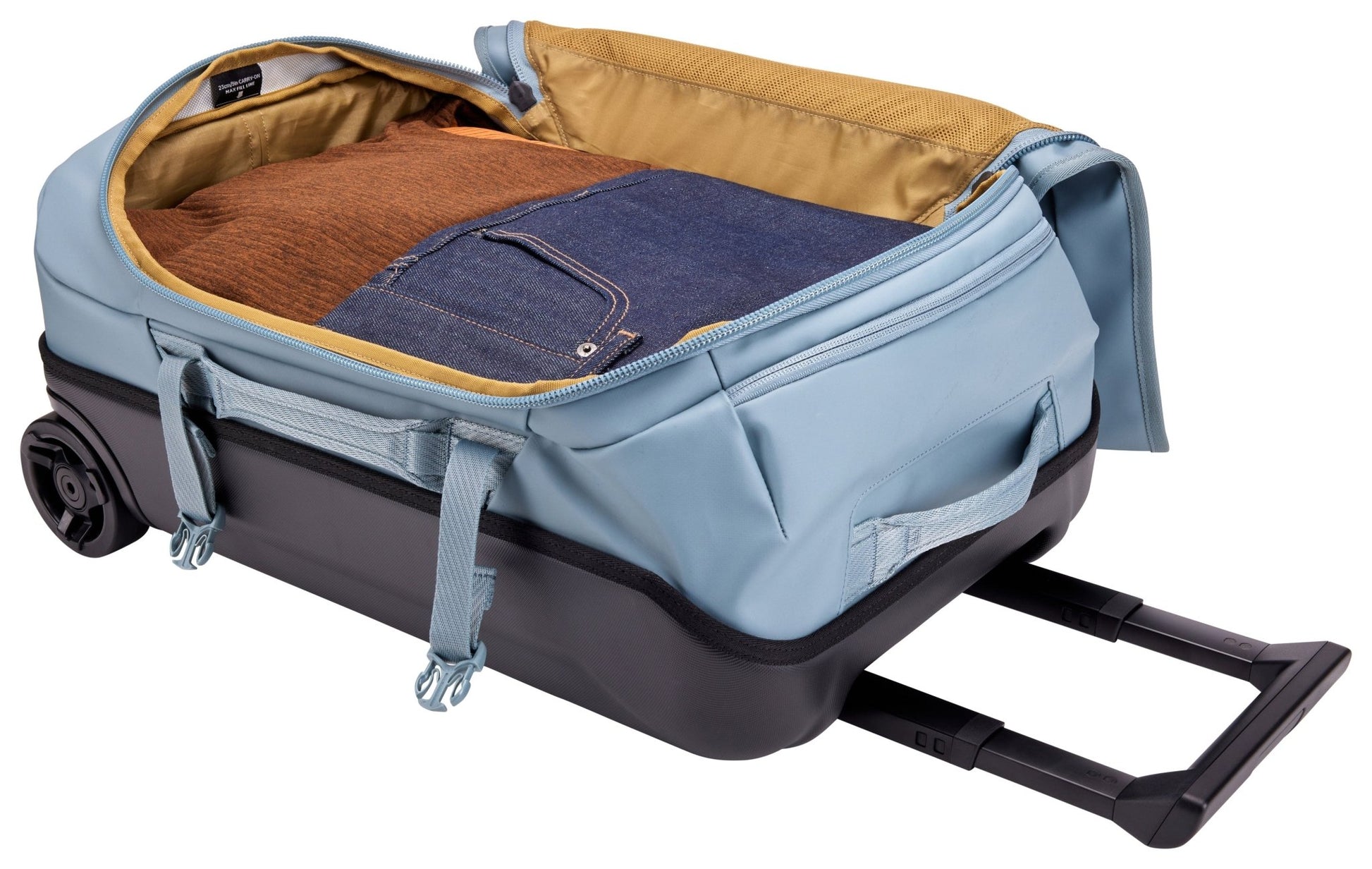 THULE Chasm 40L Wheeled Carry - On Duffel - MW Direct