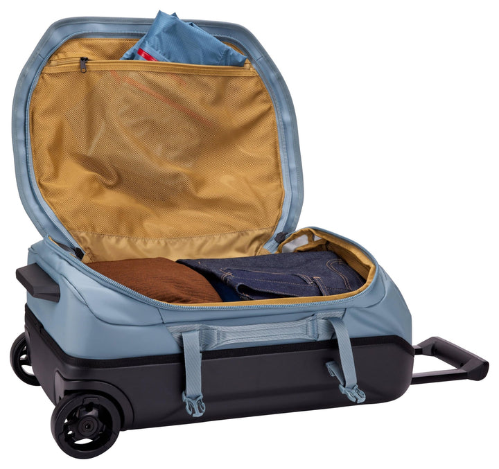 THULE Chasm 40L Wheeled Carry - On Duffel - MW Direct