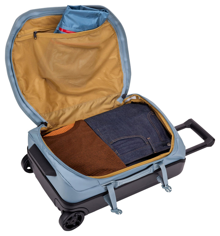 THULE Chasm 40L Wheeled Carry - On Duffel - MW Direct