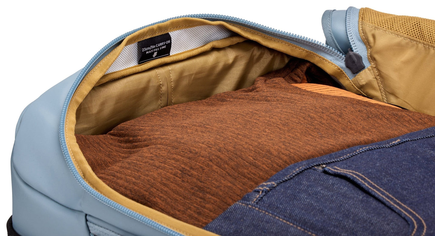 THULE Chasm 40L Wheeled Carry - On Duffel - MW Direct