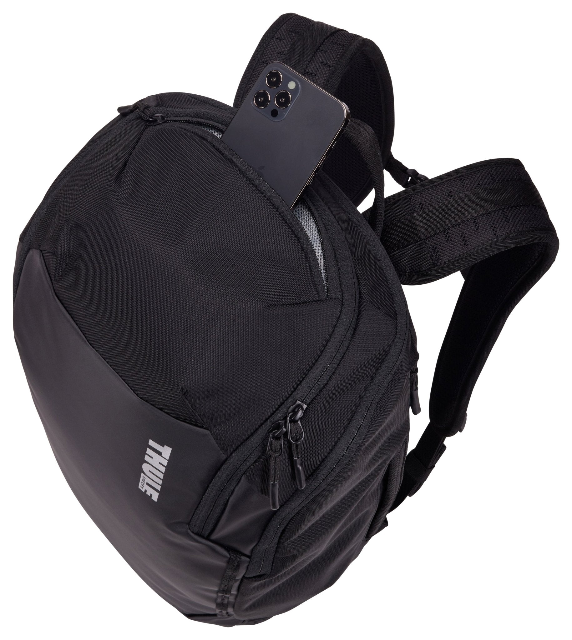 THULE Chasm Backpack 26L - MW Direct