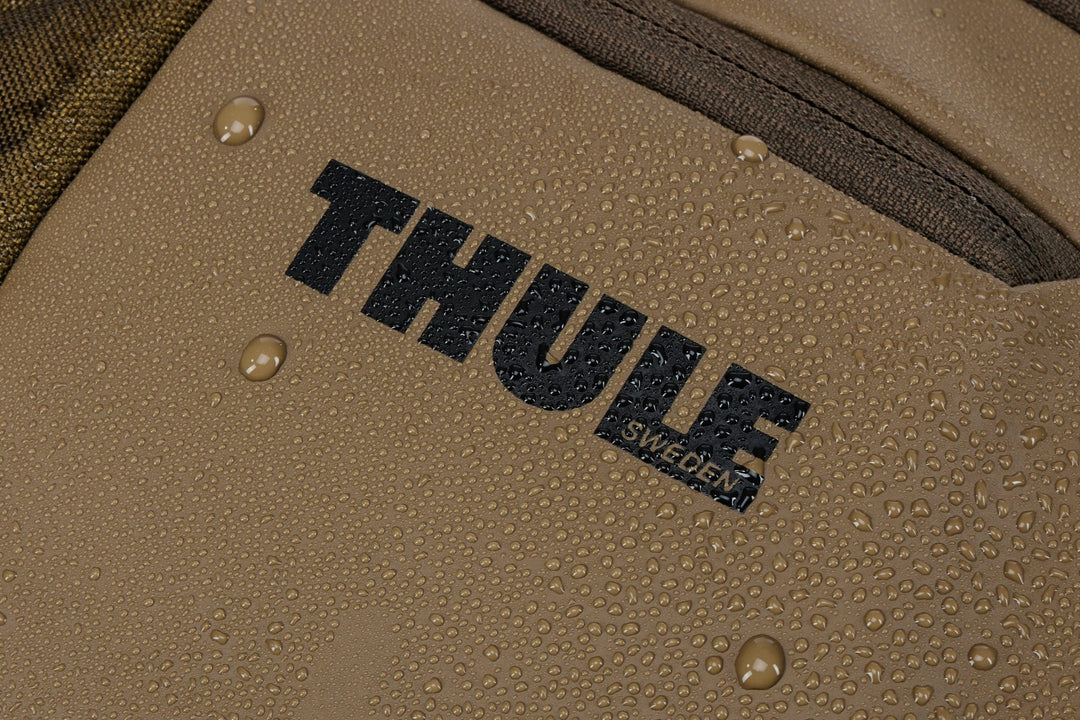 THULE Chasm Backpack 26L Khaki - MW Direct