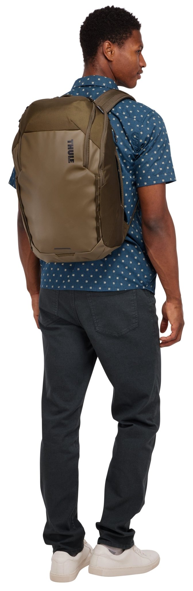 THULE Chasm Backpack 26L Khaki - MW Direct