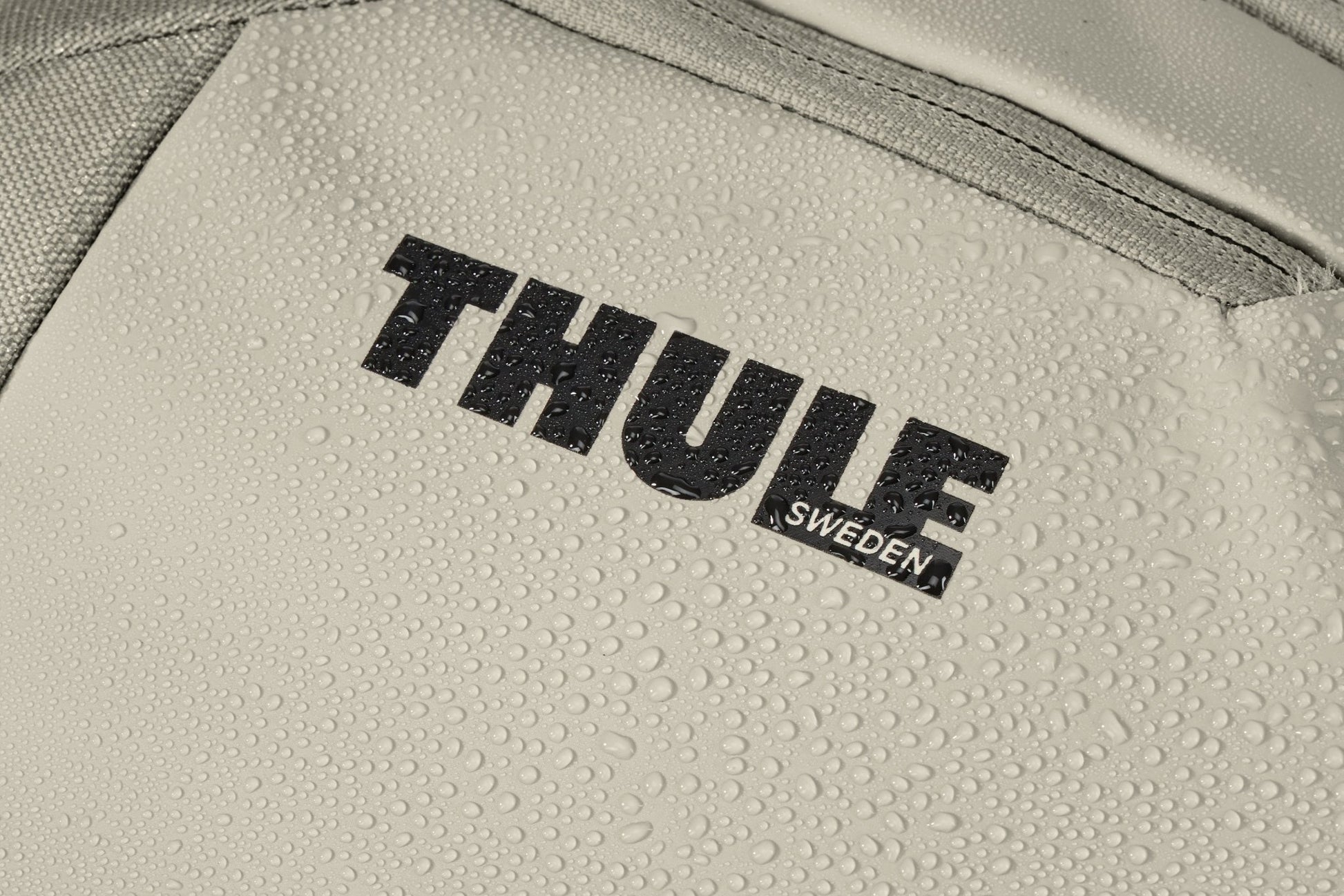 THULE Chasm Backpack 26L Sand - MW Direct