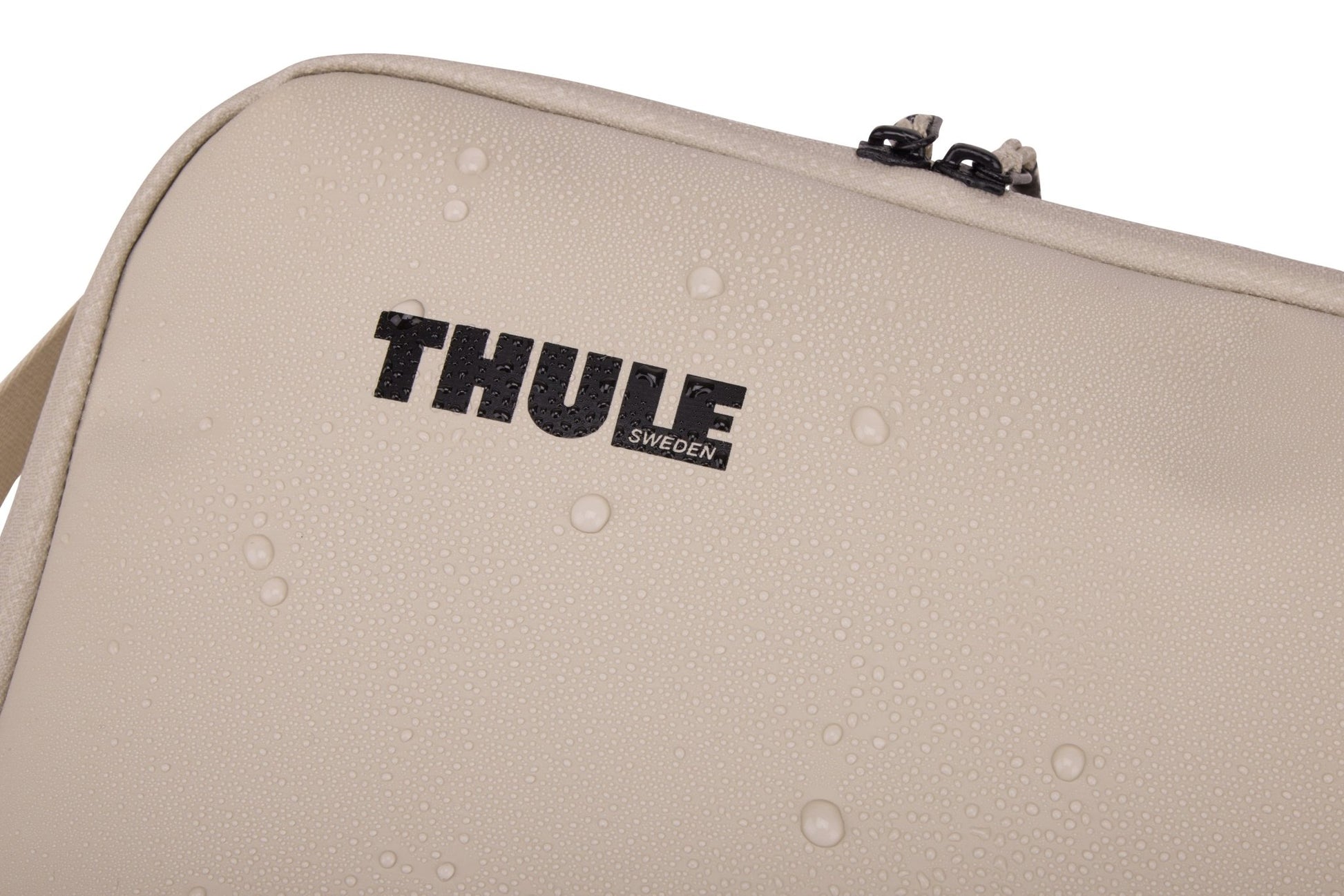 Thule Chasm Medium Gear Cube - MW Direct