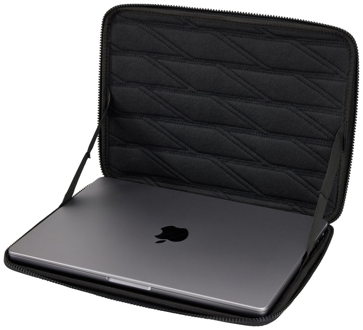 THULE Gauntlet Macbook� Pro Sleeve 14" - MW Direct