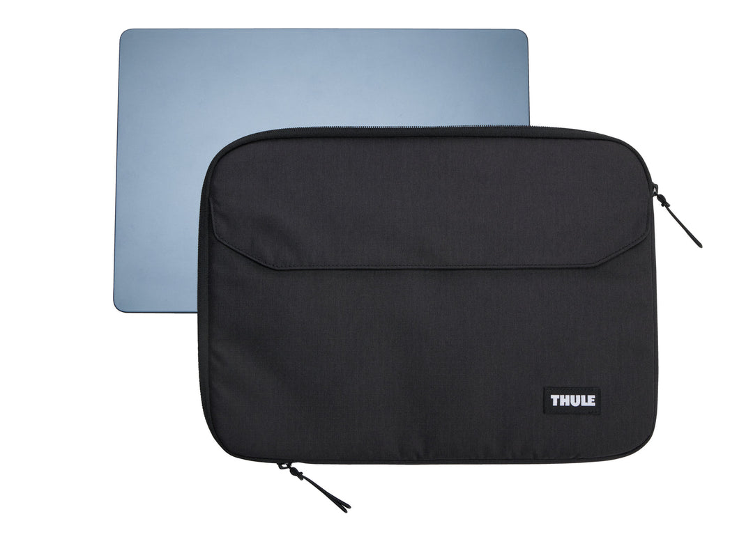 Thule Lithos Sleeve MacBook Air 15" - Black - MW Direct