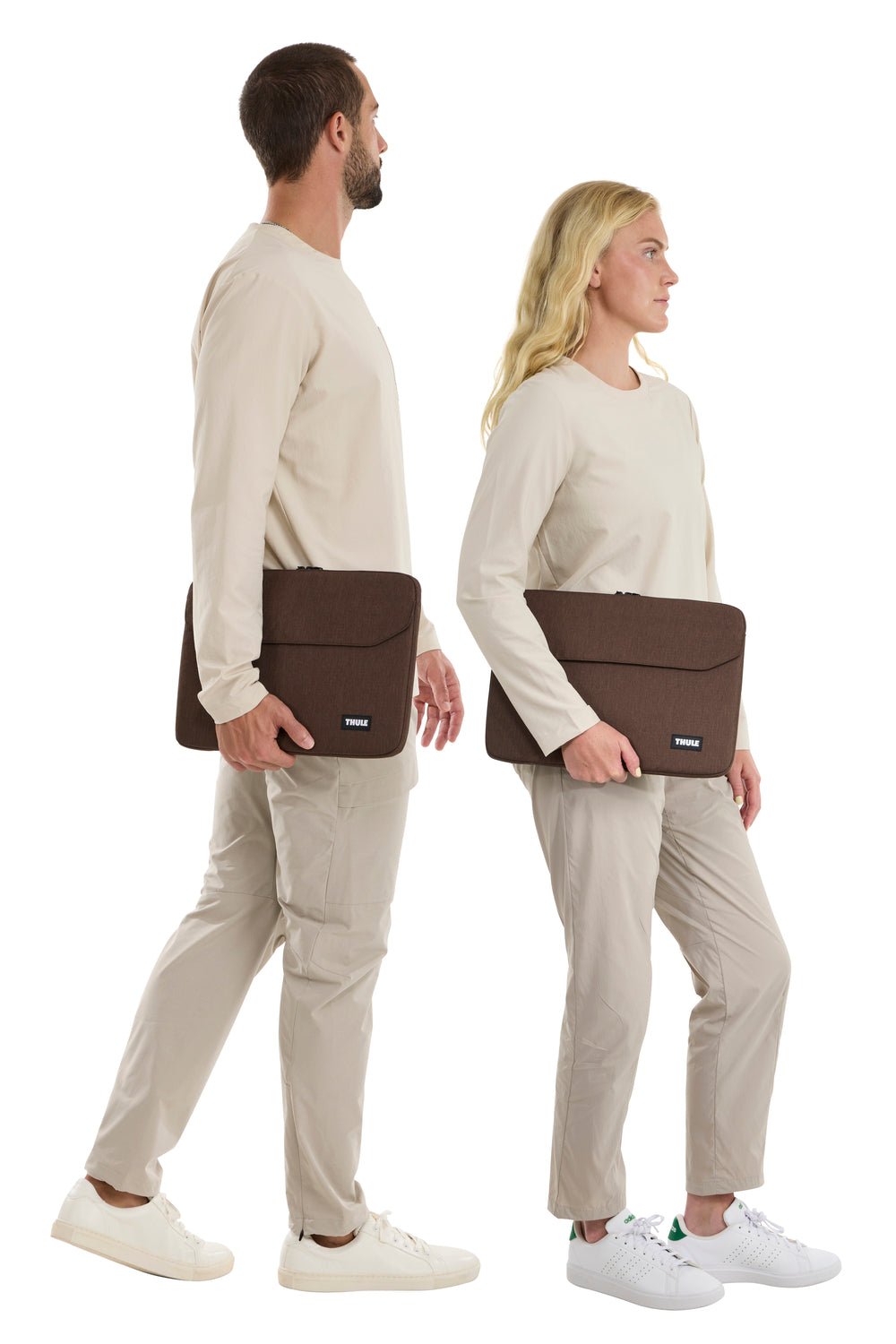 Thule Lithos Sleeve MacBook Pro 16" - Brown - MW Direct