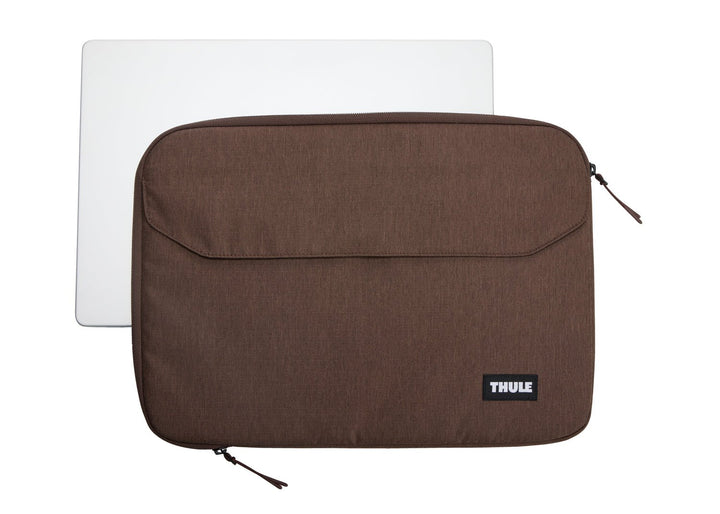 Thule Lithos Sleeve MacBook Pro 16" - Brown - MW Direct