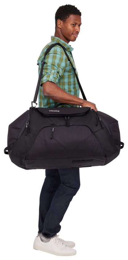 THULE Roundtrip Ski and Snowboard Duffel 80L Black - MW Direct