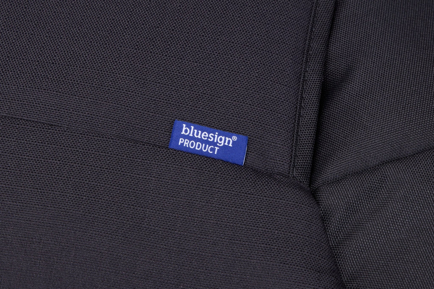 THULE Roundtrip Ski and Snowboard Duffel 80L Black - MW Direct