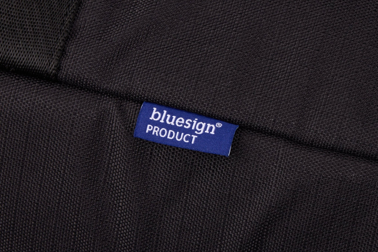 THULE Roundtrip Snowboard Bag 165cm Black - MW Direct