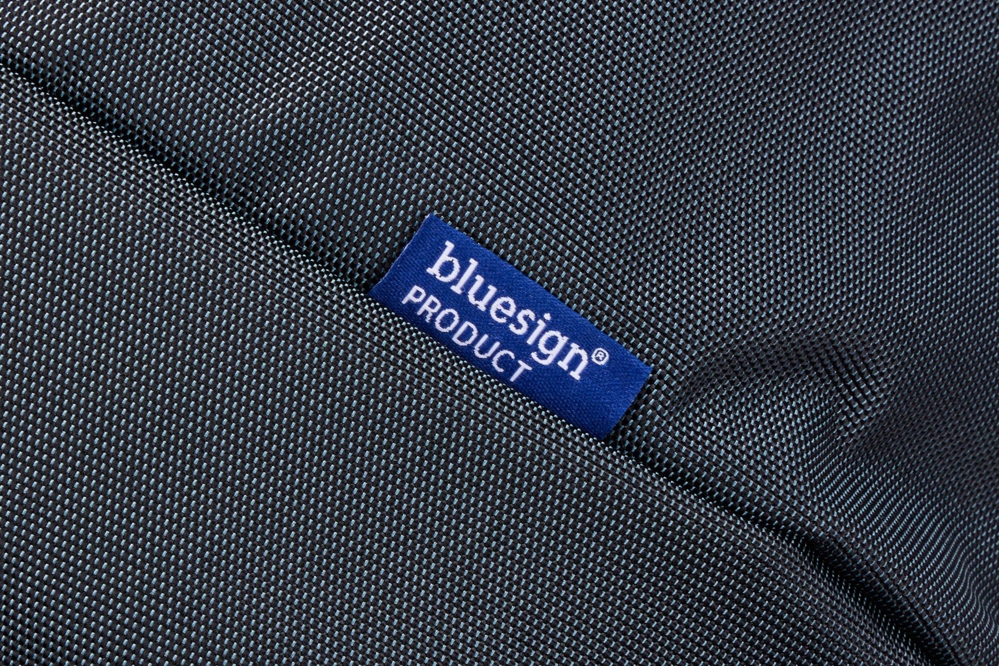 THULE Subterra 35L Duffel - MW Direct