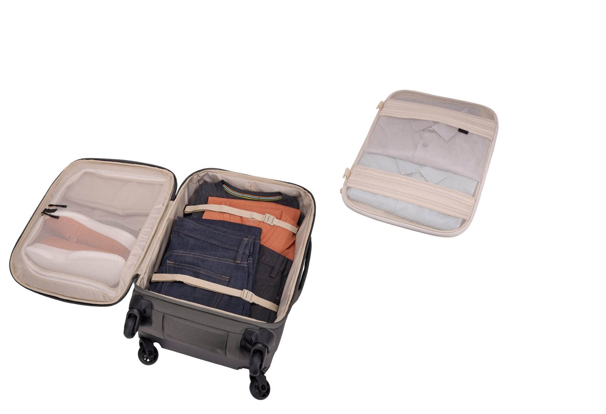THULE Subterra Carry - On Spinner - MW Direct